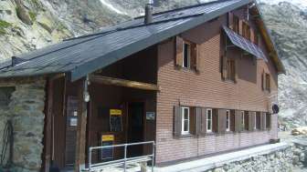 Cabane du Schreckhorn CAS