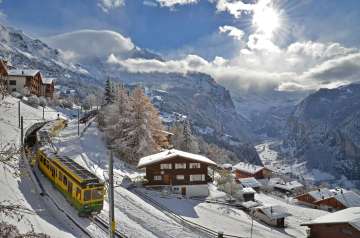 Wengernalpbahn from Wengen to Kleine Scheidegg