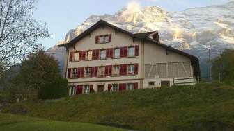 Haus Strahlegg 2-Bett-Wohnung