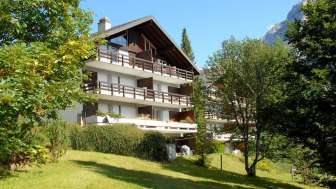 Chalet Crystal