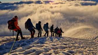 10% de réduction: Tour de montagne au Vorder Tierberg avec lever du soleil