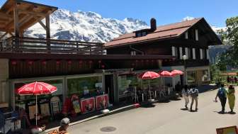 Le goûter de Tham