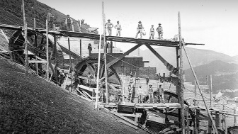 Visite guidée historique du village